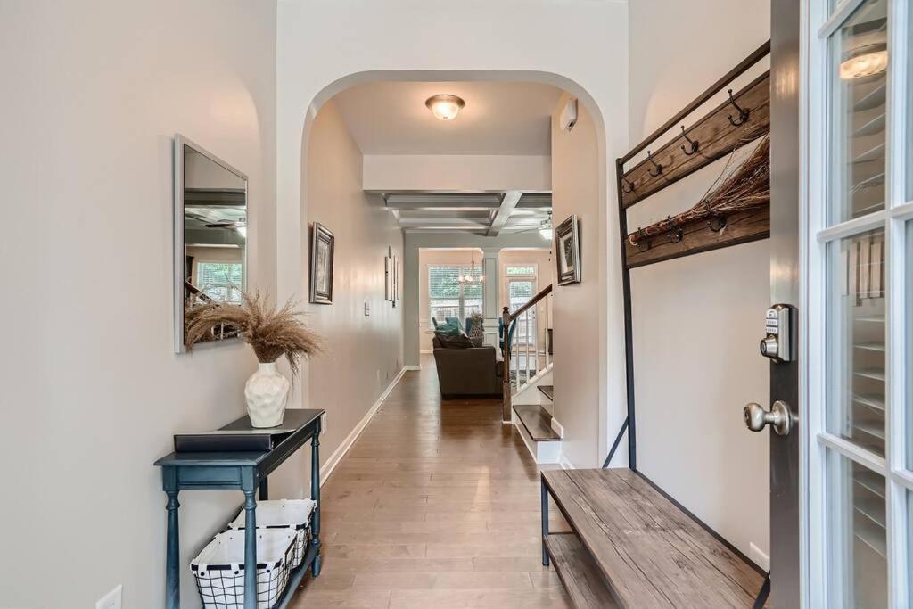 הוילה Collinsville Luxury Townhouse In Atlanta Suburb מראה חיצוני תמונה